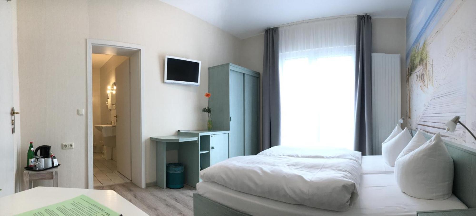 Kastanienhof Hotel Garni Zinnowitz Ngoại thất bức ảnh