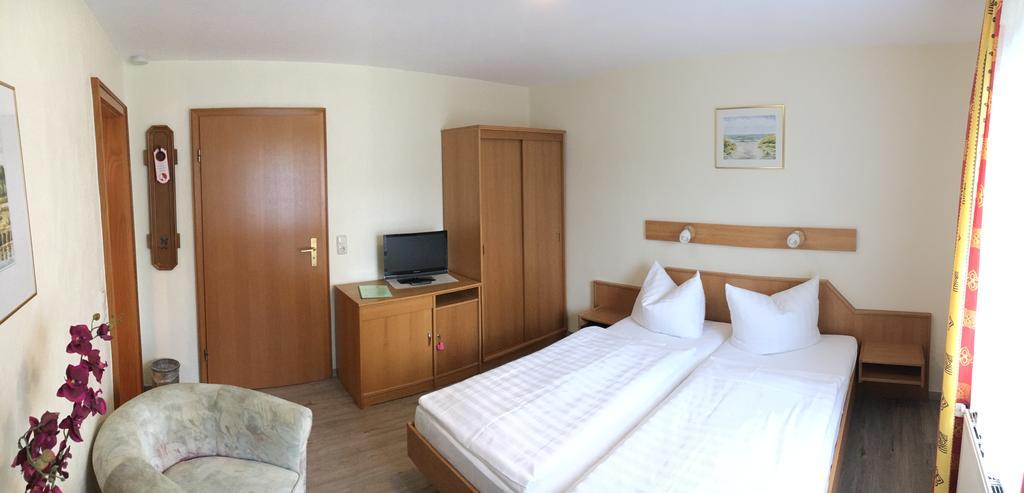 Kastanienhof Hotel Garni Zinnowitz Phòng bức ảnh