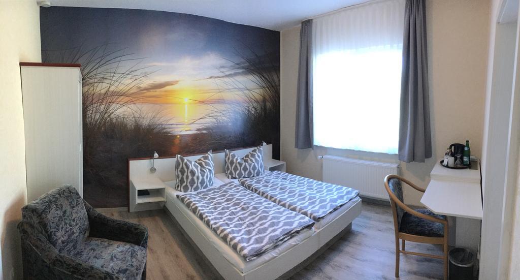 Kastanienhof Hotel Garni Zinnowitz Ngoại thất bức ảnh